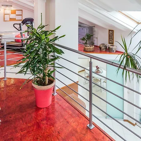 Luxury Penthouse Prestige Near The Sea Apartment *