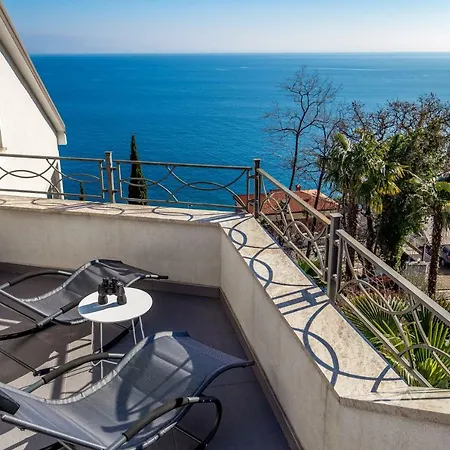 Apartment Luxury Penthouse Prestige Near The Sea *
