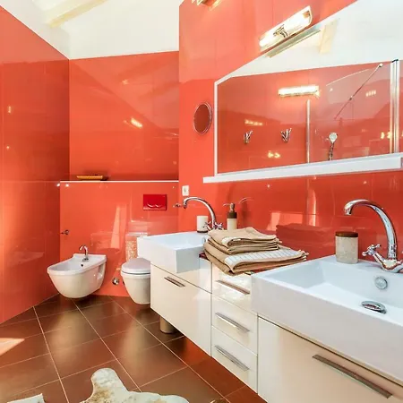Apartment Luxury Penthouse Prestige Near The Sea